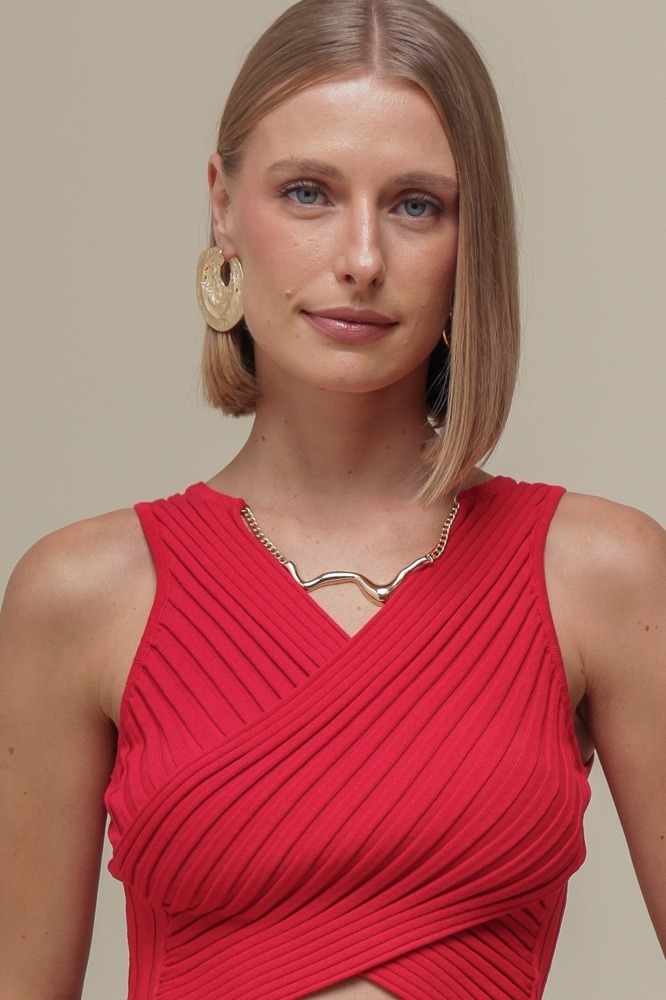 9036656 - Regata Tricô Cropped Detalhe Colar VERMELHO