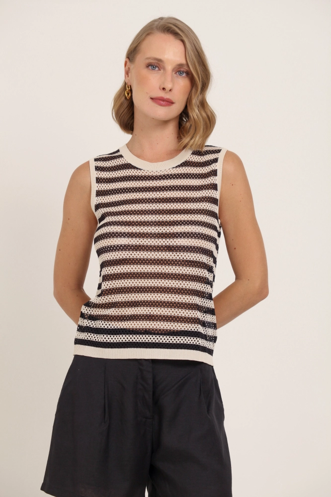 9037352 - Regata Tricot Listrada Com Vazados PRETO