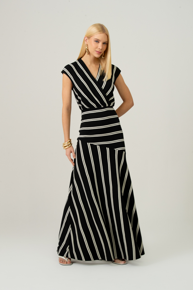 9038538 - Vestido Malha Listrado Decote Transpassado PRETO